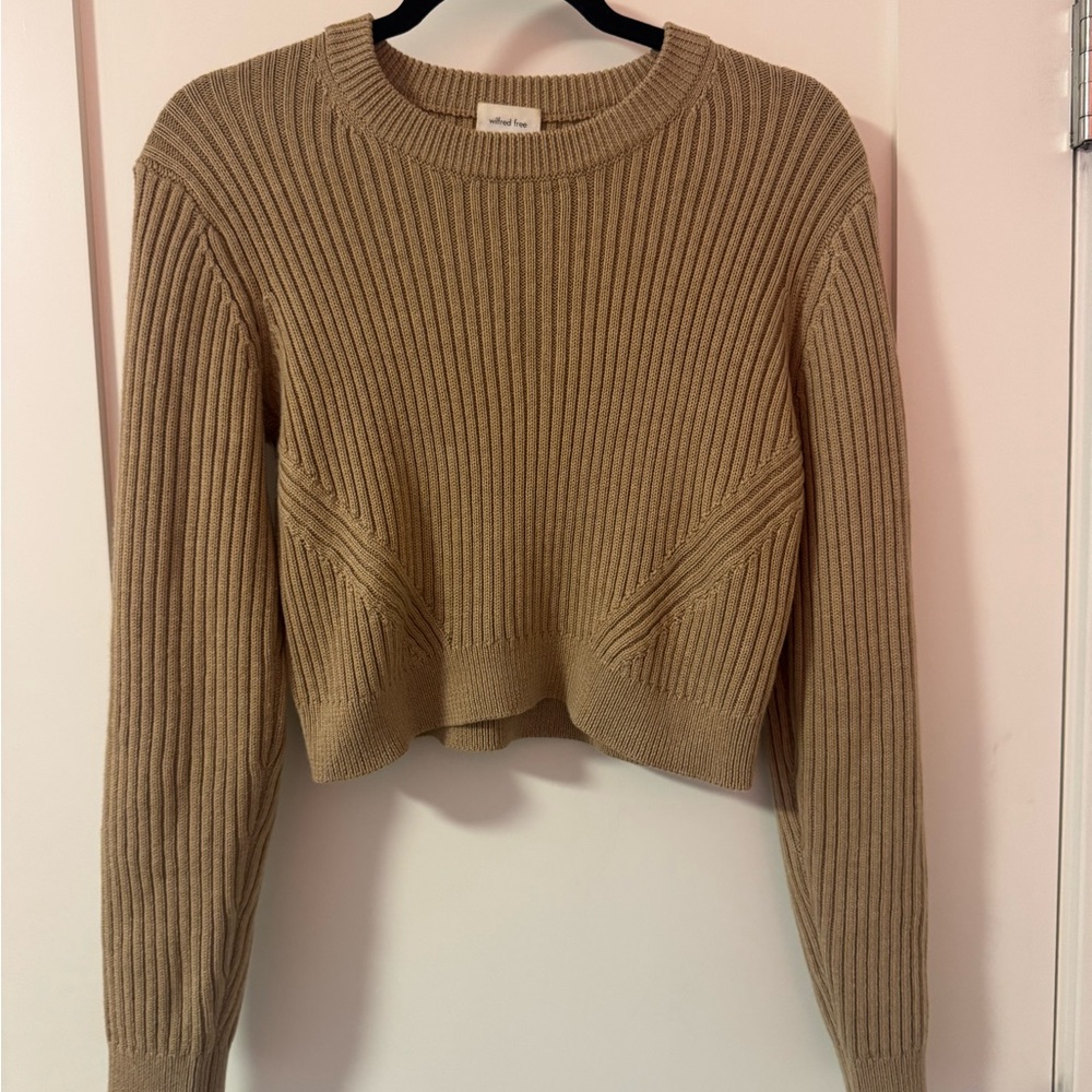 Wilfred Ribbed Crew Neck Sweater in Tan